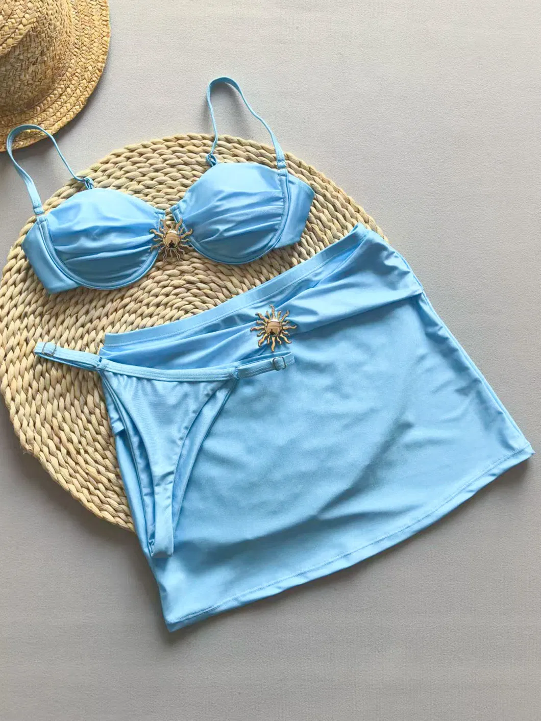 Three Pieces Swimsuits with Sun Hardware