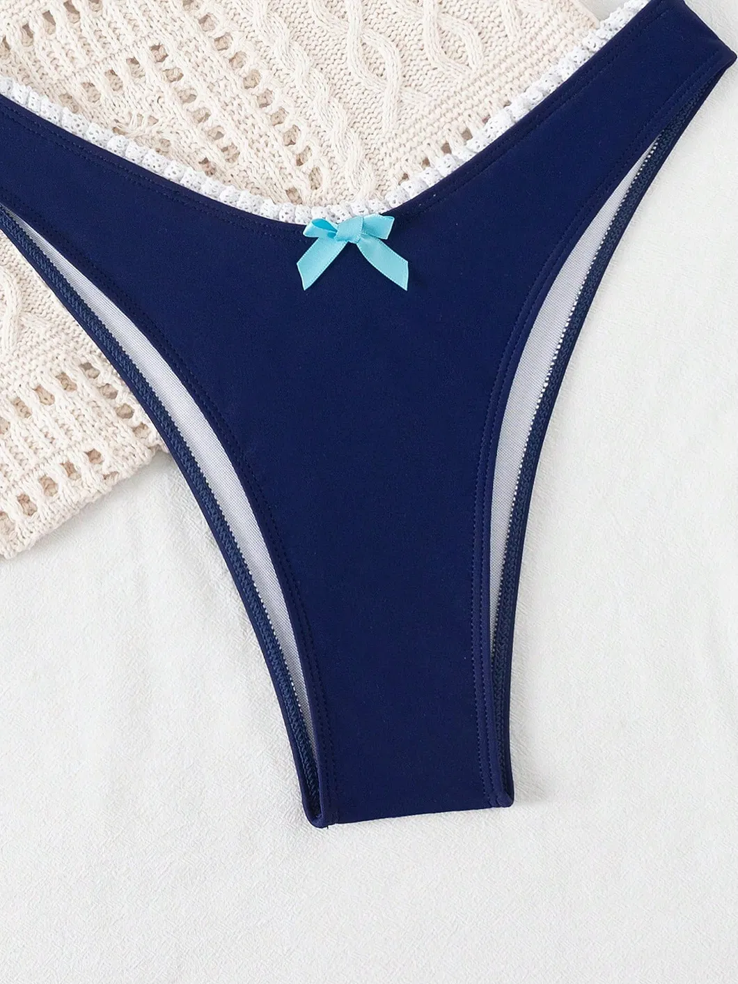 Contrast Lace Ruffle Edge Two Piece Swimsuits with Bowknot